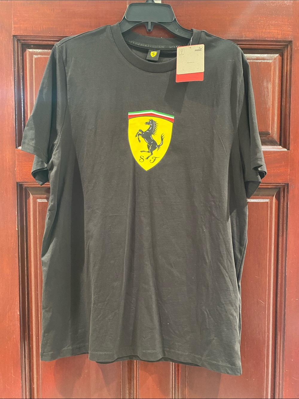 Puma men’s large t-shirt
